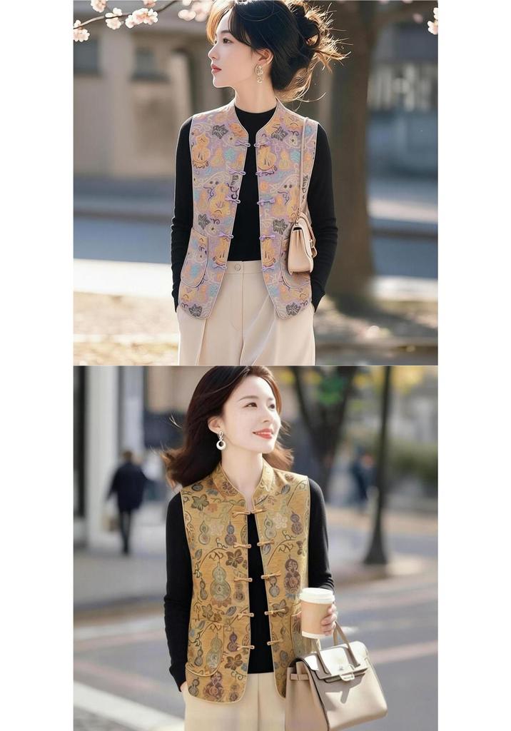New Chinese Style Embroidered Vest for Women - Stylish Spring & Autumn Cardigan for Middle-Aged & Elderly