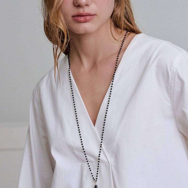 

VENGDI Onyx Drop Long Necklace black