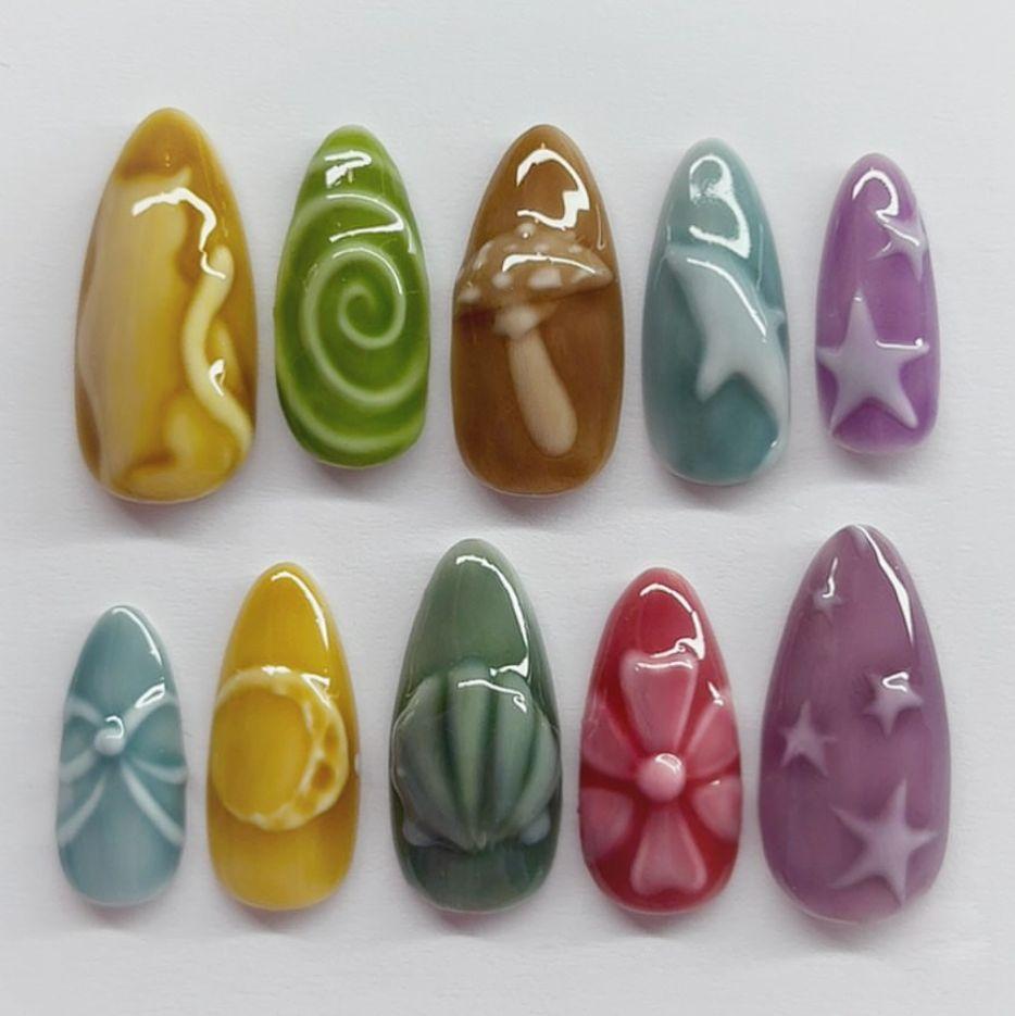 24PCS Sweet Cartoon Lamp Tulip Patterns Almond False Nails with Cute Flowers Retro French Fake Nails Wearable Ins Nails Press On