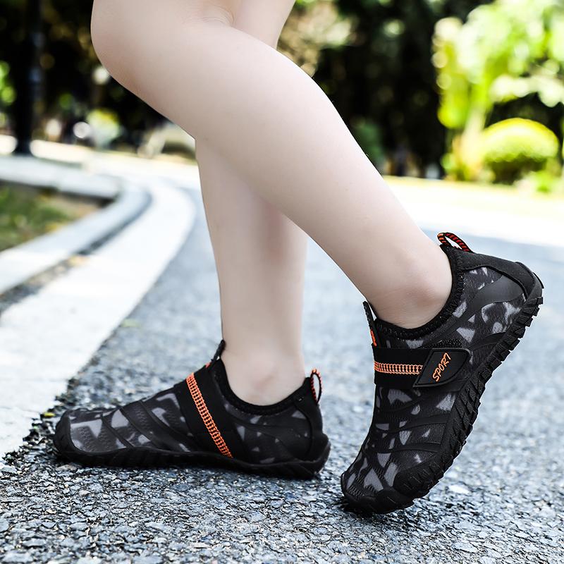 Boy Girl Comfortable Barefoot Water Shoes Elastic Childrens Non Slip Breathable Beach Aqua Shoe Quick-Dry Wading Shoes Outdoor