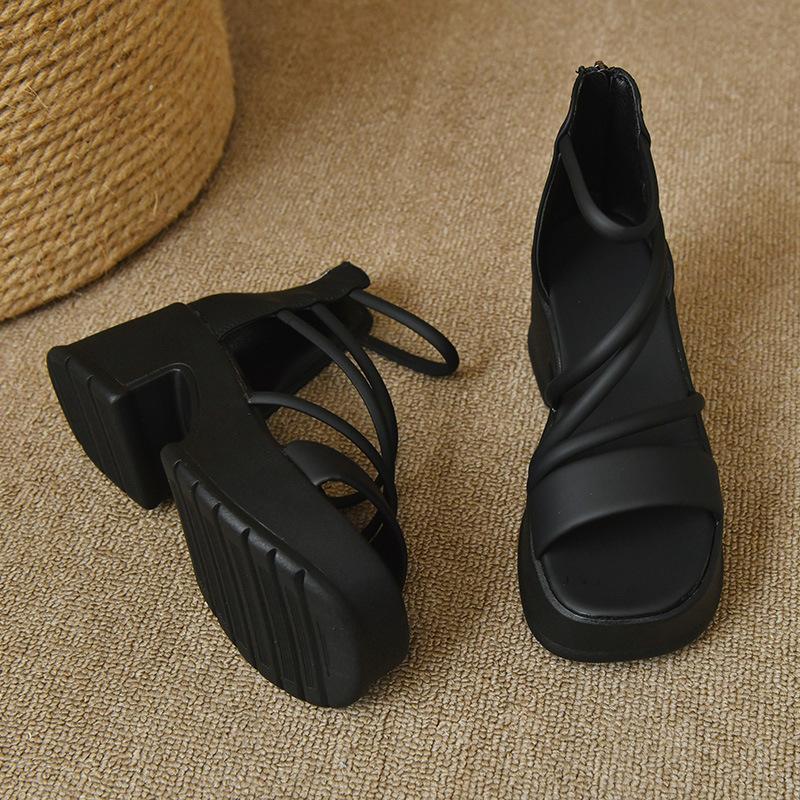 Fashion temperament French versatile with skirt platform sandals women's 2025 new summer design Roman shoes