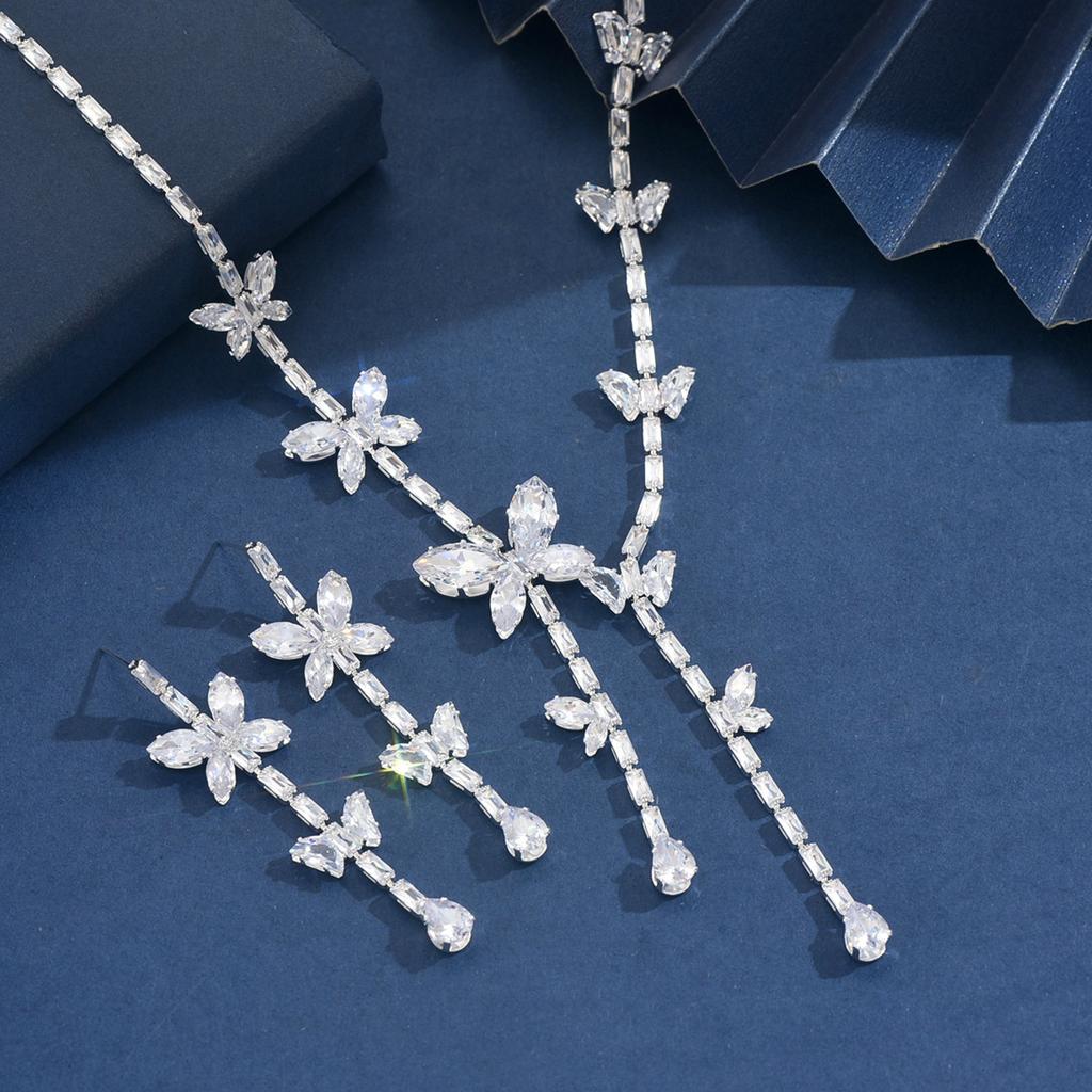 Women's fashionable butterfly tassel zircon necklace earring jewelry set, with a light luxury design and a high-end feel