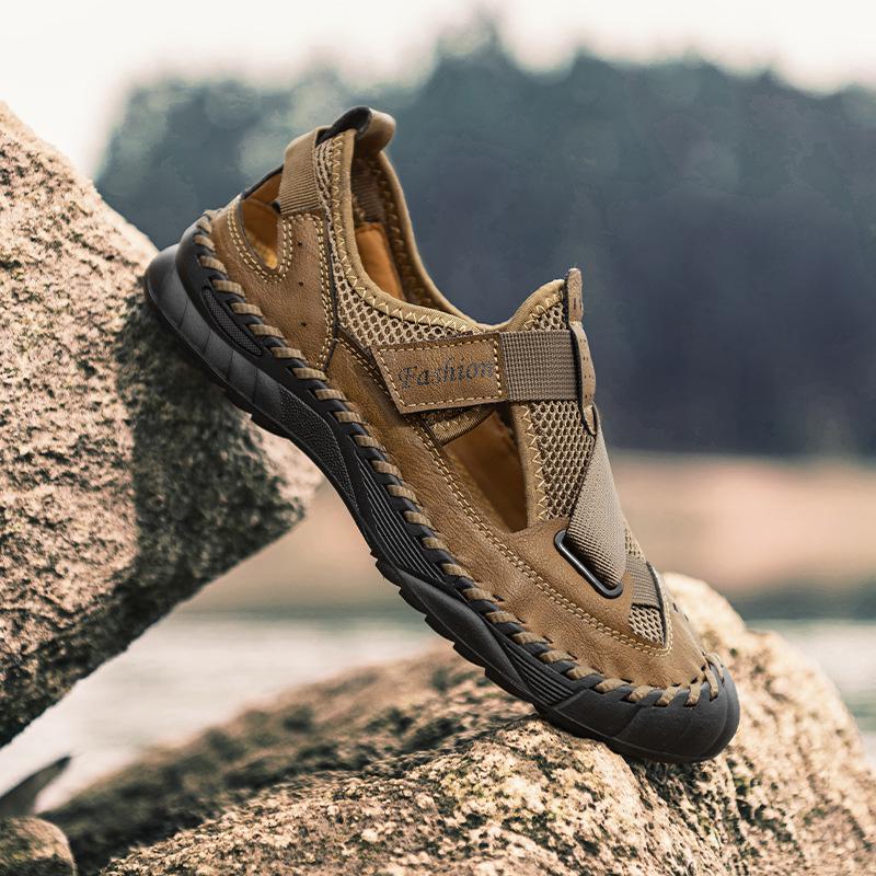 2024 Men s Breathable Mesh Closed-Toe Outdoor Sandals 41