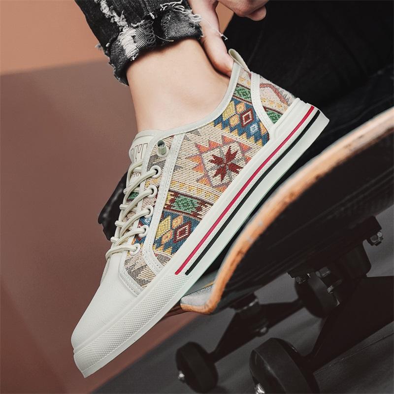 Flat Sneakers Men Roman Canvas Shoes For Men Summer Walking Sneakers Shoes Male British Style