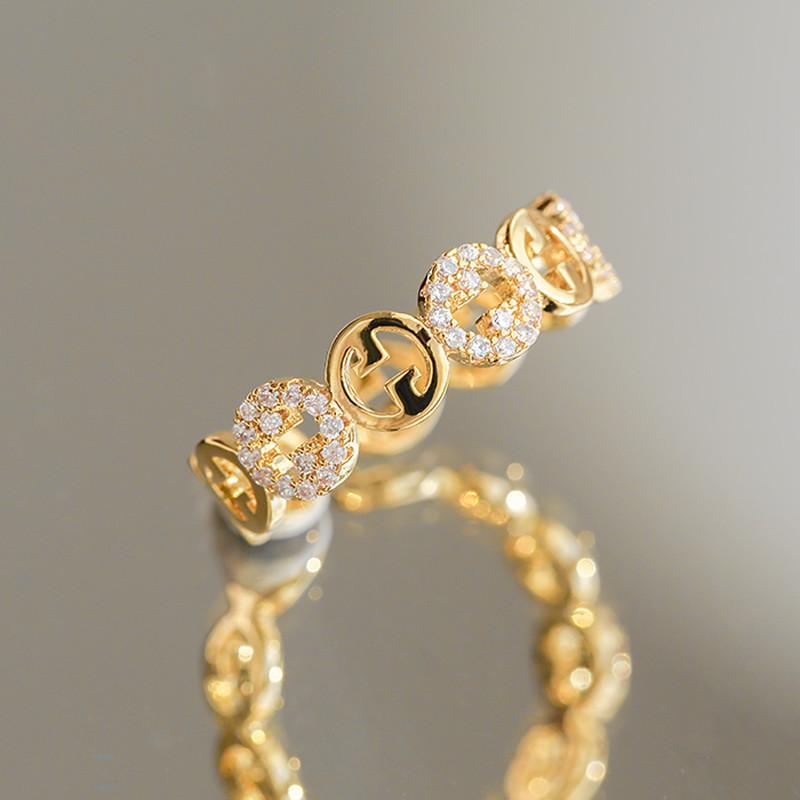 2026 18K Gold Plated Ring Women's Vintage Diamond Ins Simple French Light Luxury Index Finger Geometric Opening Irregular Ring Trend