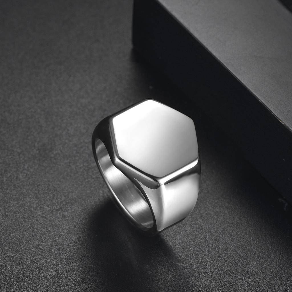 Hexagonal Glossy Stainless Steel Men'S Ring, Simple Solid Titanium Steel Ring, Fashion Accessories