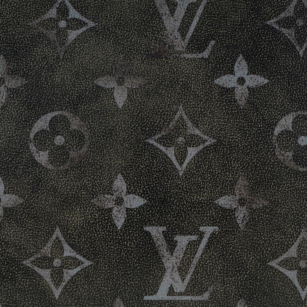 Louis Vuitton Pochette Voyage MM Monogram com Zíper e Acabamento em Couro Bolsa de Higiene Pessoal Clutch Médio Bolsas Masculinas Cinza M11764