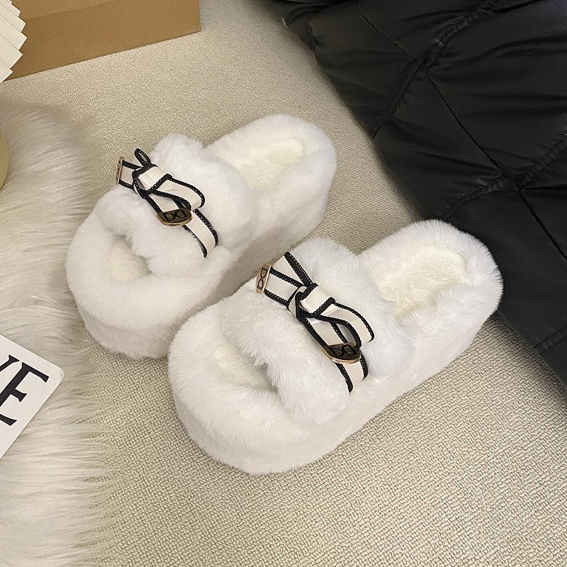

Женские пушистые тапочки на высоком толстом каблуке для улицы 2025 осень и зима новая корейская версия бархатные теплые хлопковые тапочки на толстой подошве 40