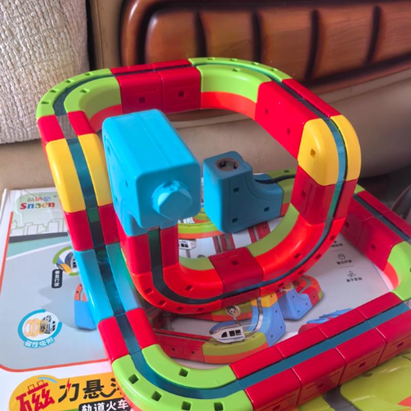 DIY Assemble Magnetic Track Train Montessori Motorized Train Electronic Magical Rail Car Gravity Maze Toy Educational Gift Kid