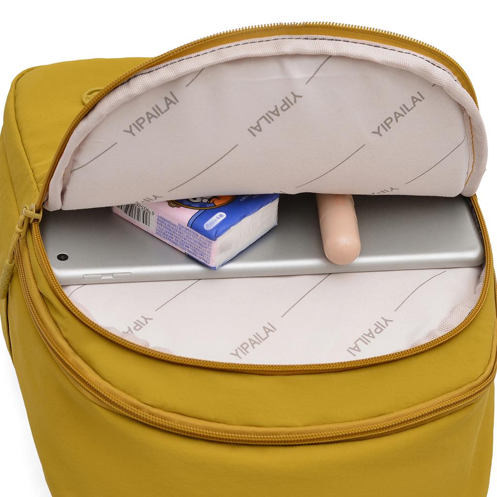 Lightweight Backpack New Style Women's Minimalist Large Capacity School Bag Travel Multifunctional Small Backpack