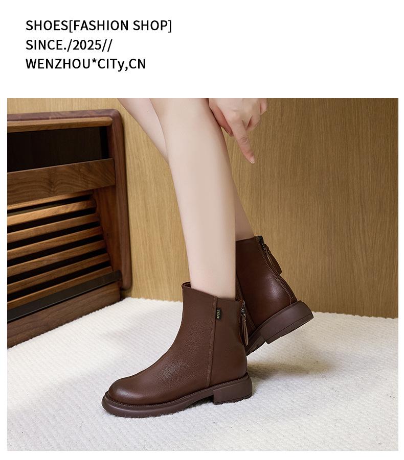 Women's Vintage Korean Style Mid-Calf Leather Martin Boots, Autumn/Winter Collection, Plus Size, Back Zipper, Casual Slimming Design.
