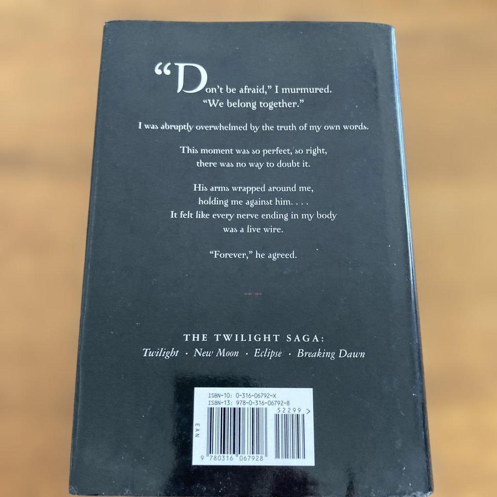 [USED] Breaking Dawn by Stephenie Meyer