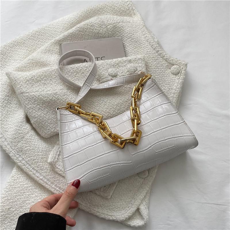 

Модные женские сумки: Стильный узор под крокодила, маленький квадратный дизайн, модная и универсальная горячая сумка через плечо с цепочкой. белый