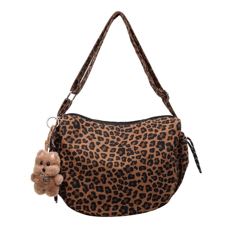 A Large-capacity, High-end, Niche Crossbody Bag and A Tote Bag for Commuting To Work