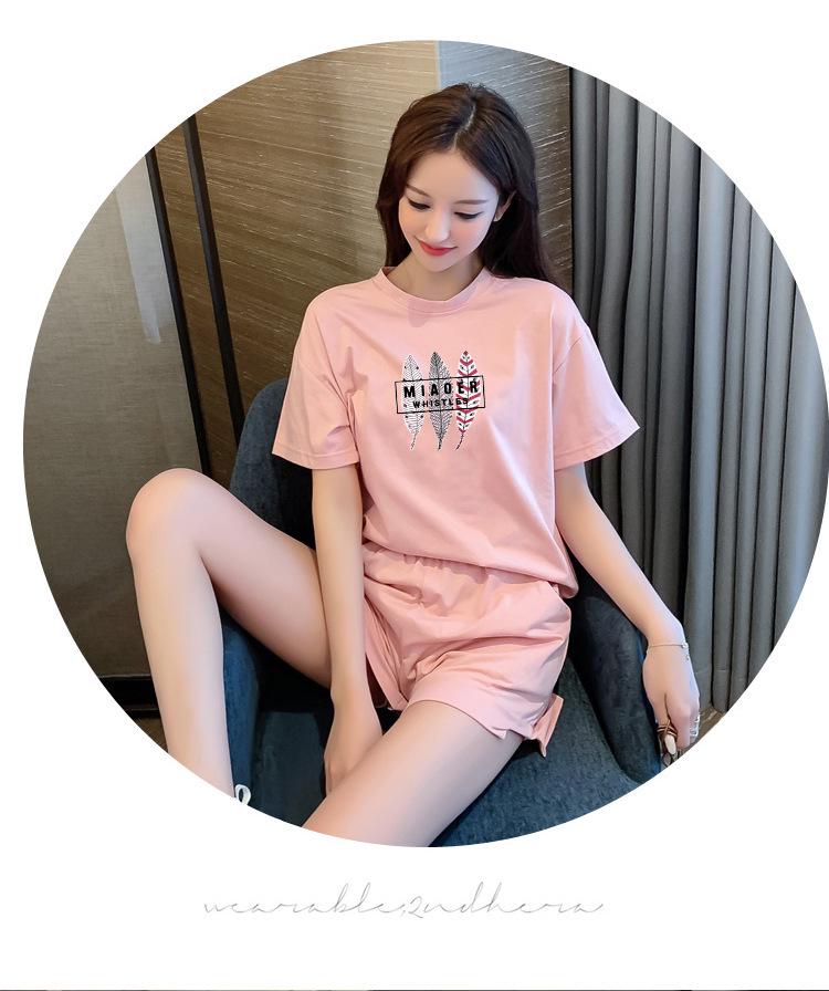 Trendy Women's Summer Two-Piece Set: Hong Kong Style Short Sleeve Top & Shorts for Relaxed Sports Leasure