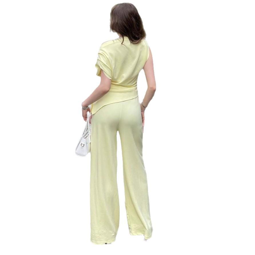 2025 Summer, Europe and the United States Close the Waist and Look Thin, Loose and Comfortable, Slanted Shoulder Commuting, Round Neck Short-sleeved