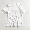 Maglietta Diretta da Greta Gerwig – T-shirt Grafica Ispirata a Serie TV per Adulti (Cotone Pesante)