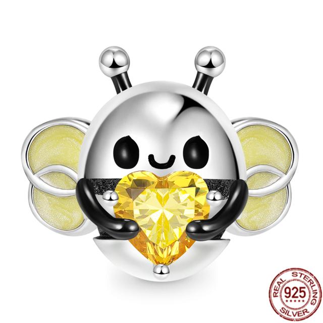 Röd nyckelpiga hummer & glöd-i-mörkret Firefly Dangle Charm 925 Sterling Silver Smycken Pärlor Passar Original Fasion Armband