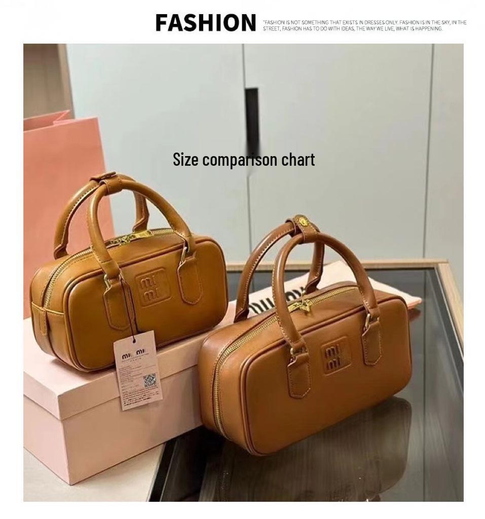 Zhang Yuanying Style Women's Fashionable Versatile Large Capacity Boston Pillow Handbag