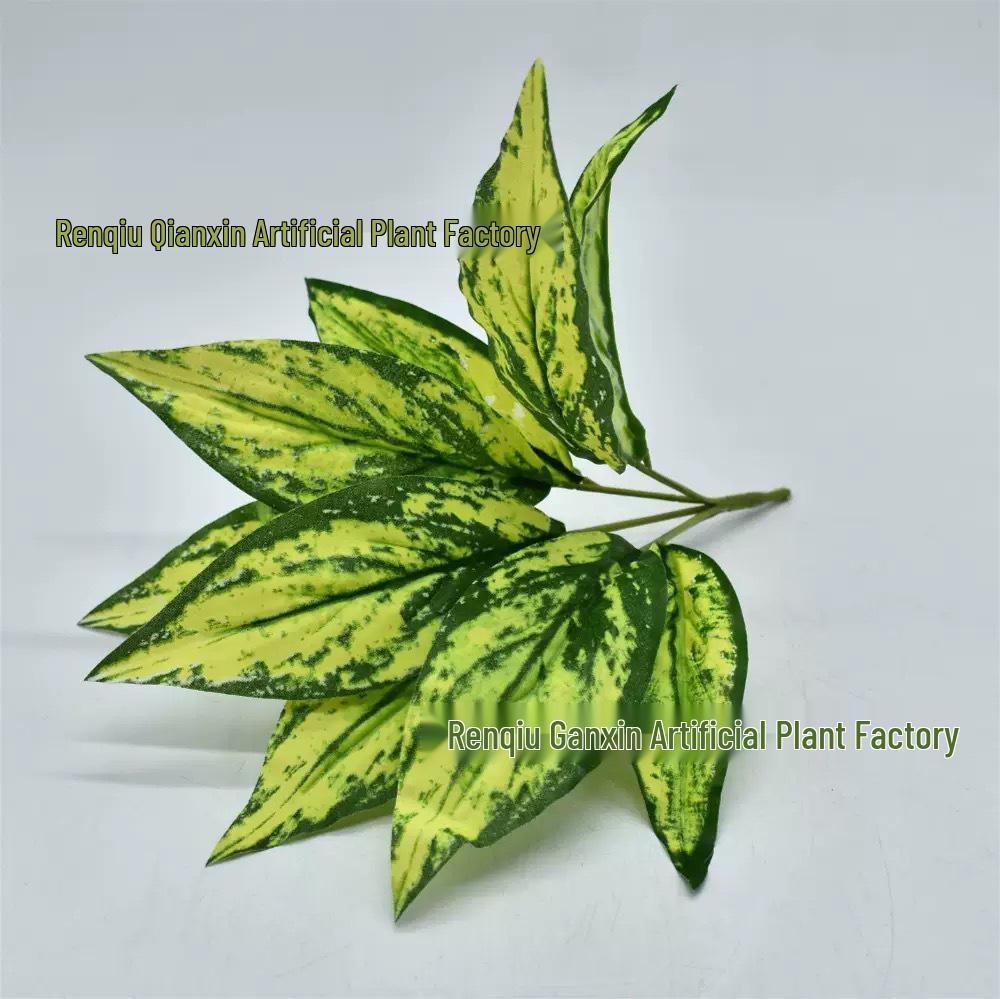 Simulation Pothos Monstera Persian Leaf Artificial Green Plant Wall Decor for Shopping Mall, Restaurant, or Bouquet Display.