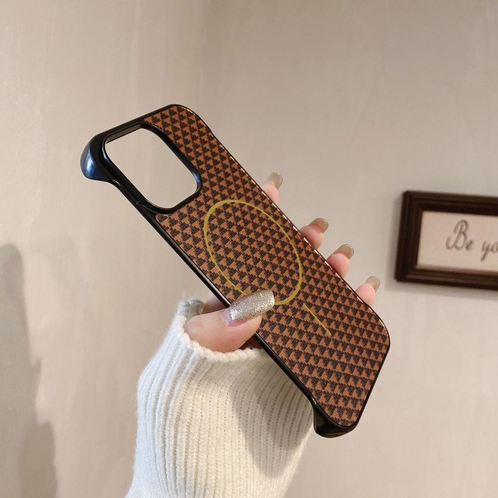 Borderless Diamond PC Suitable for Apple 16promax Mobile Phone Case IPhone 15 Knitted Fine Circle Magnetic Suction Prevent Falling