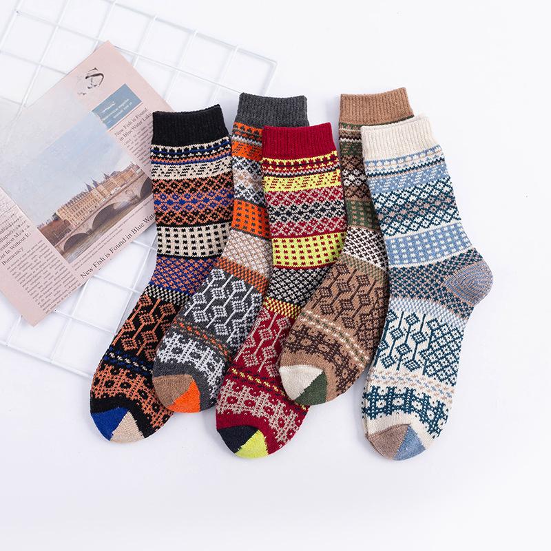 5 Pairs of Autumn and Winter Socks: Women's Mid-calf Socks with Thickened Thread and Warm Rabbit Wool Socks