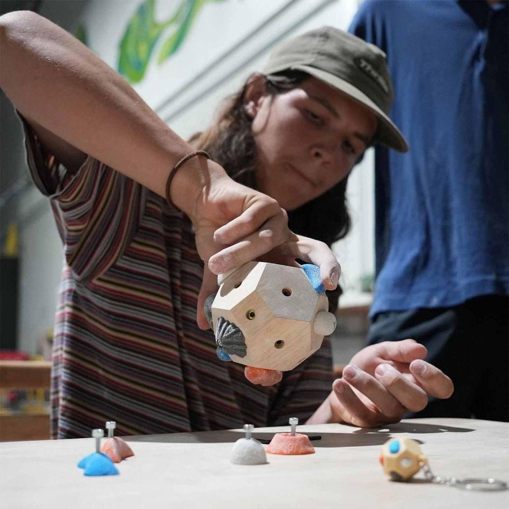 Finger Strength Training Climbing Holds Stones 3D Rock Climbing Ball  For Climbing Lover