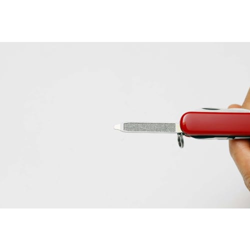 VICTORINOX Classic SD ALOX Swiss Army Knife Multifunctional Knife Outdoor Camping Scissors with Flathead Screwdriver Equipped with Nail File Swiss Mad