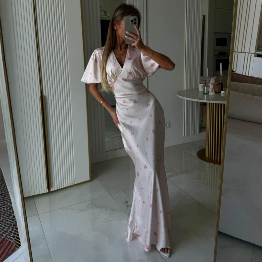 European and American women's clothing summer new sweet small fresh V-neck floral slim and thin long dress
