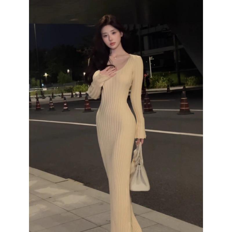 

[] Вязаное платье с V-образным вырезом и вертикальной резинкой под мышками женское щедрое и приличное, красивая талия и тонкая нижняя юбка XL абрикосовый