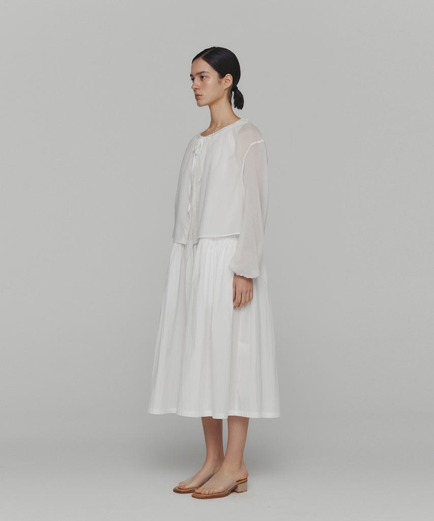 Amomento Sheer Shirring Hooded Blouse_White