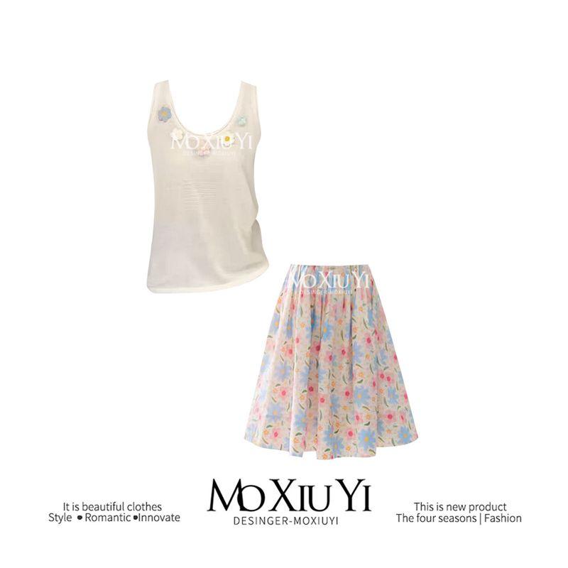 

Moxiu [in Stock] Three-Dimensional Flower Slimming I-Shaped Vest + Fresh Colorful Floral All-Match Skirt for Women Tops XL