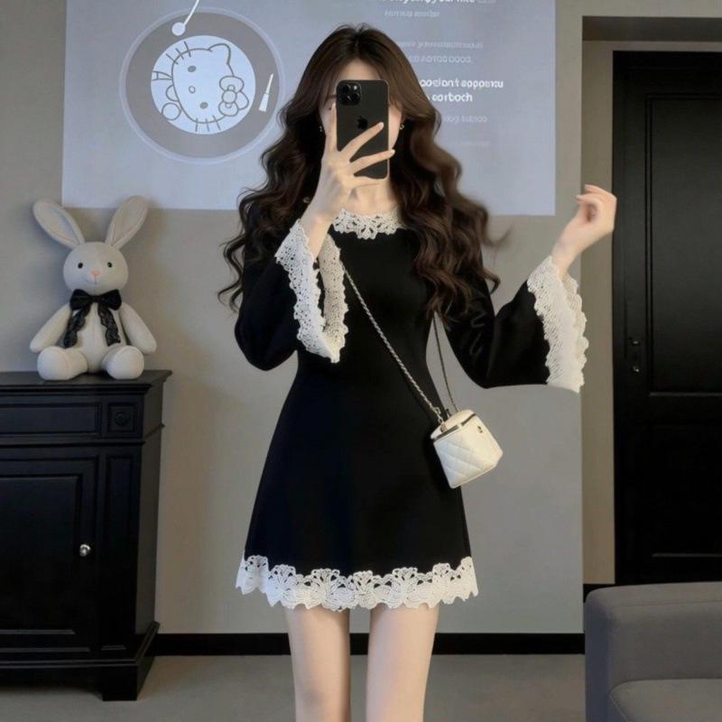 2026 French Hepburn Lace Patchwork Waist-Cinched Petite Dress - New Early Spring Slimming Short Skirt for Women S [Recommended 40kg-49kg]