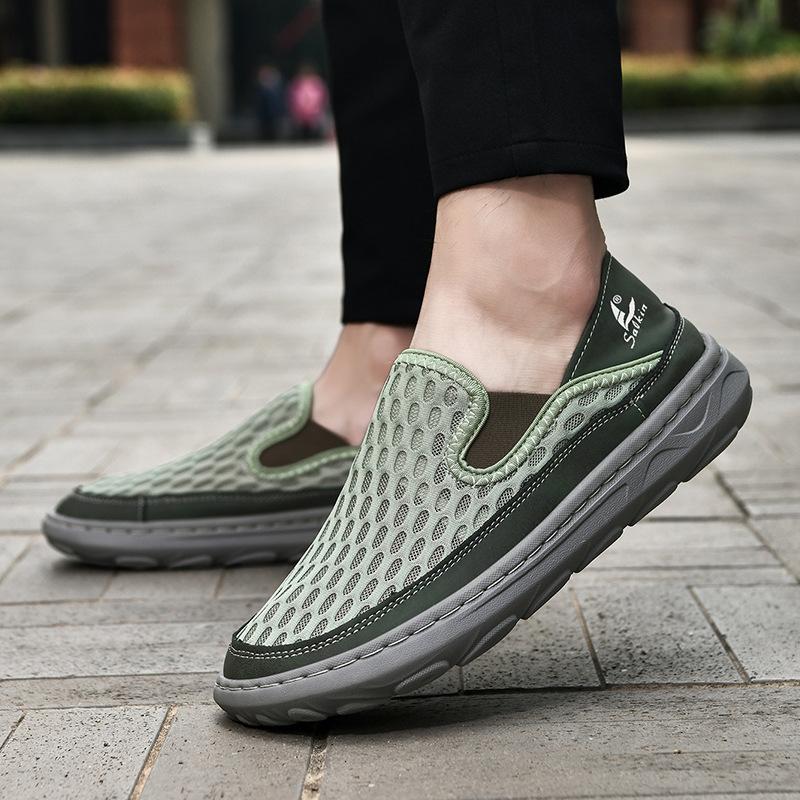 Summer Men's Breathable Casual Mesh Shoes with Soft Soles and Soft Surfaces, Slip Resistant Stitching for Shoe Making