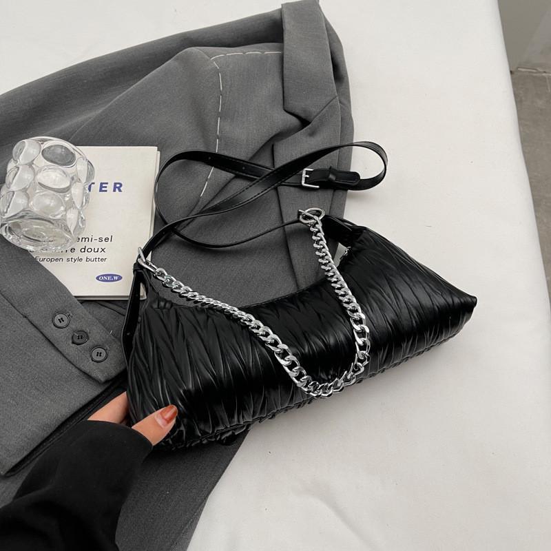Stylish Korean Women s Pleated Shoulder Bag 2023 Trendy Pu Leather Chain Strap чёрный