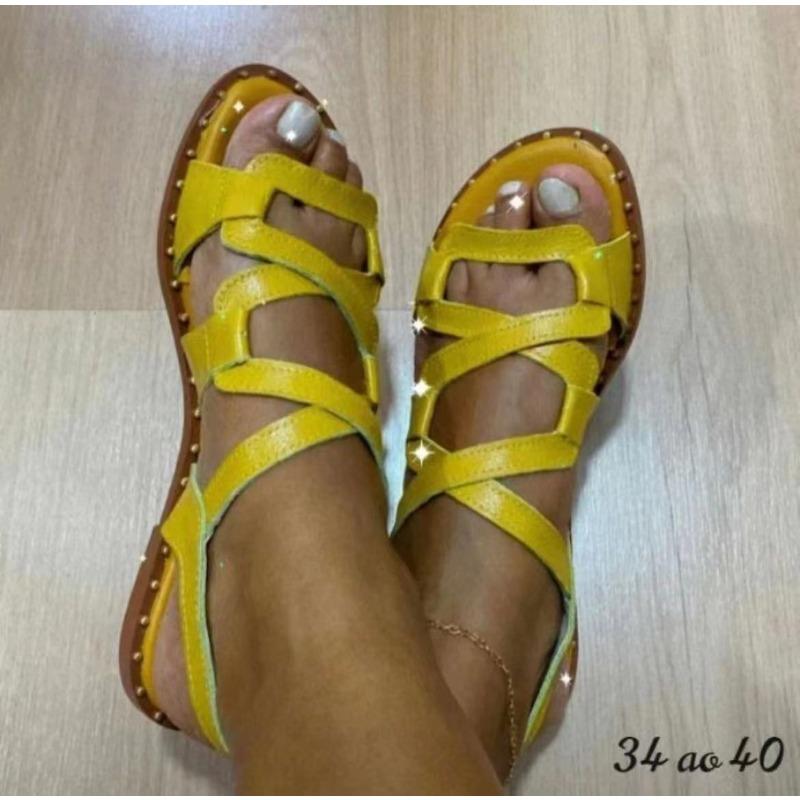Large Size Women's Shoes Summer New Women's Outer Wear Straps Wrapped Rivets Cool Slippers Women's Beach Shoes