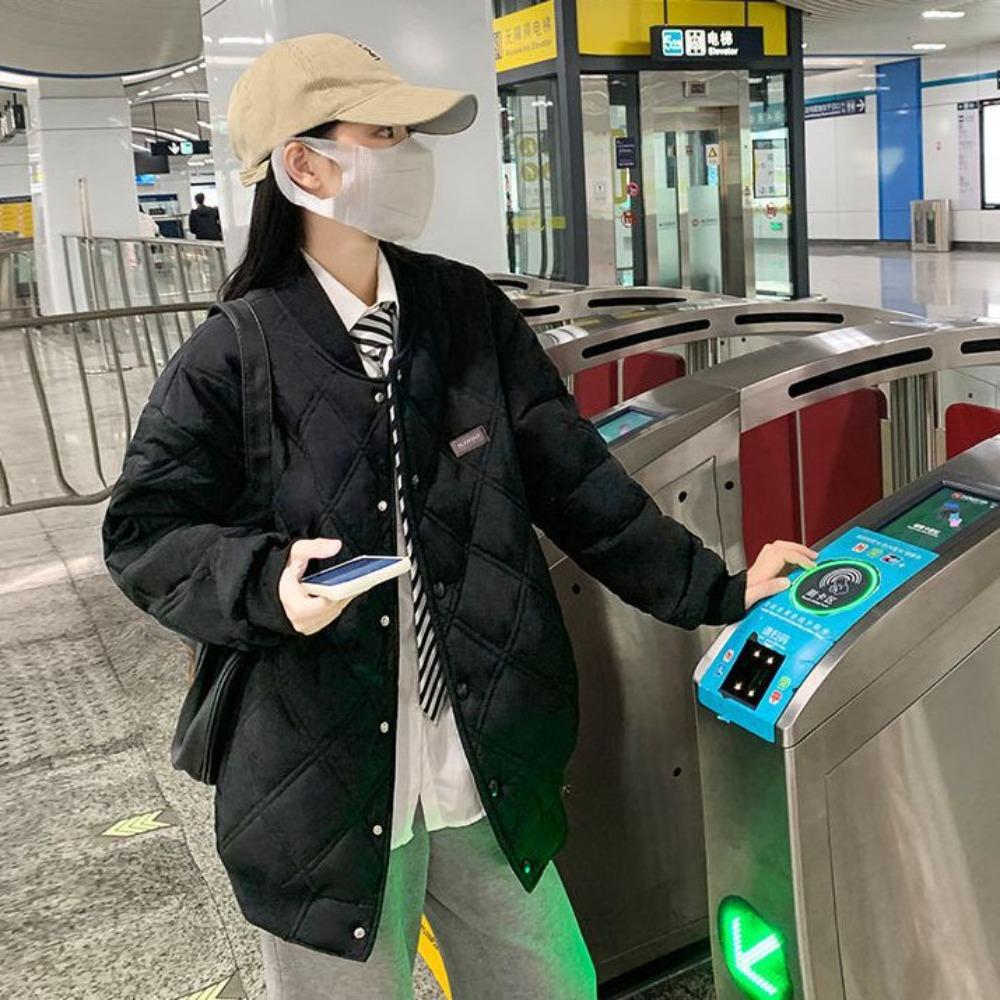 

Новое зимнее стеганое пальто с нишевым дизайном, ромбовидная бейсбольная куртка с тонкой стежкой, женский оверсайз XXL зелёный