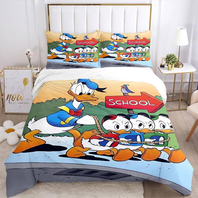 3pcs Cartoon Donald Duck Family Adventure Bedding Set, Including 1 Quilt Cover and 2 Pillow Shams, Without Filling, Soft and Comfortable Home Bed