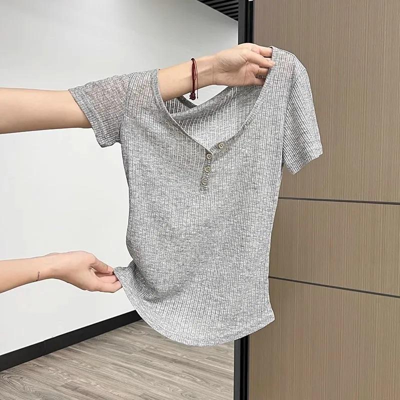Damen Sommer Grau Henley-Kragen Geripptes T-Shirt Gebogener Saum Oberteil