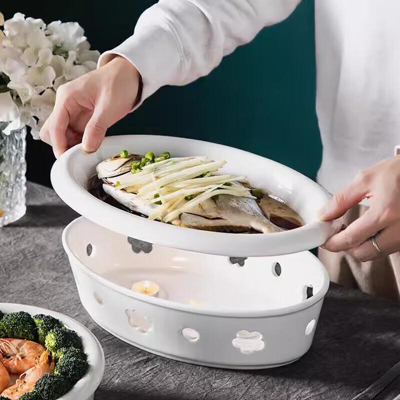 ZLIII Ceramic Plum Blossom Candle Warmer Plate