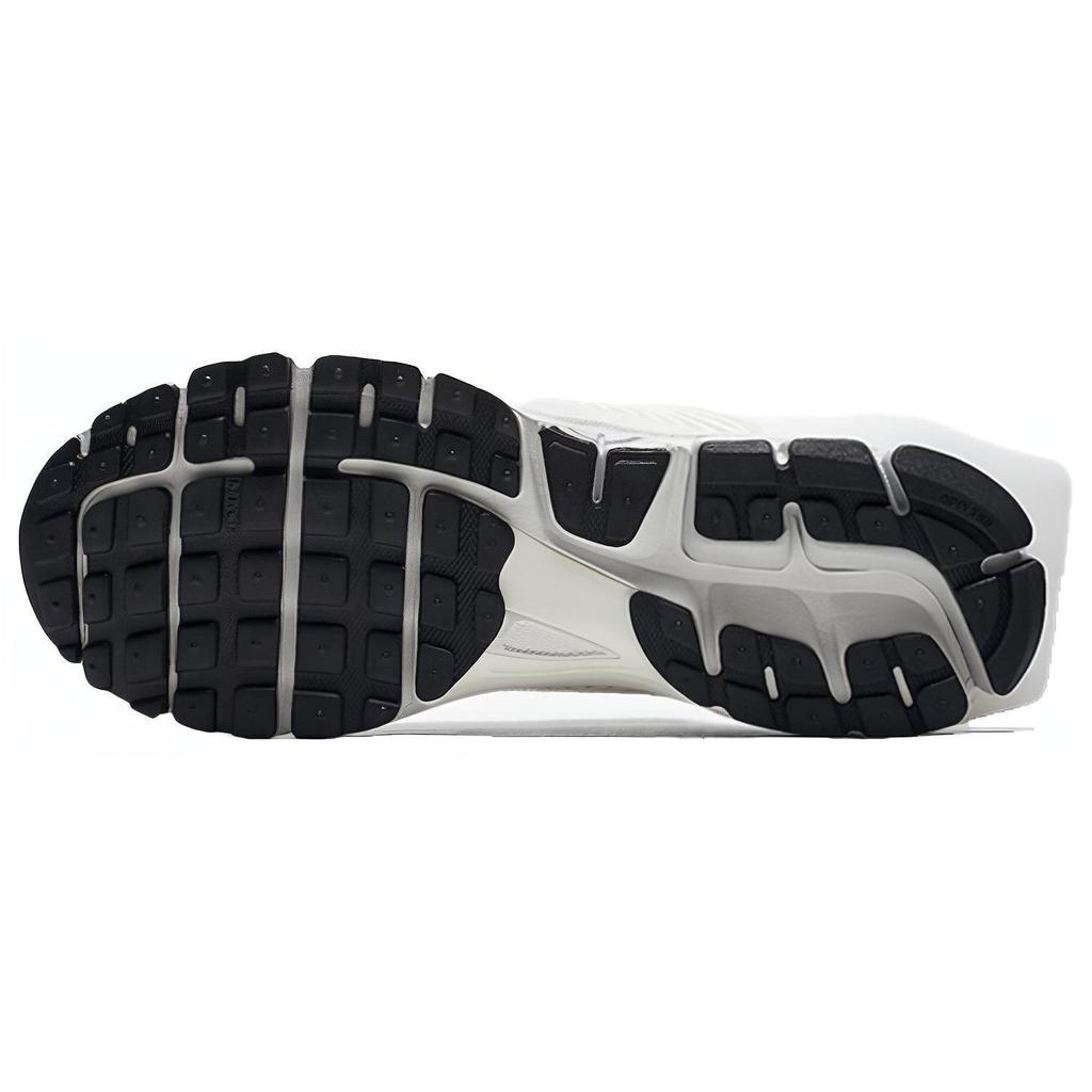 A-Cold-Wall* x Nike Air Zoom Vomero 5