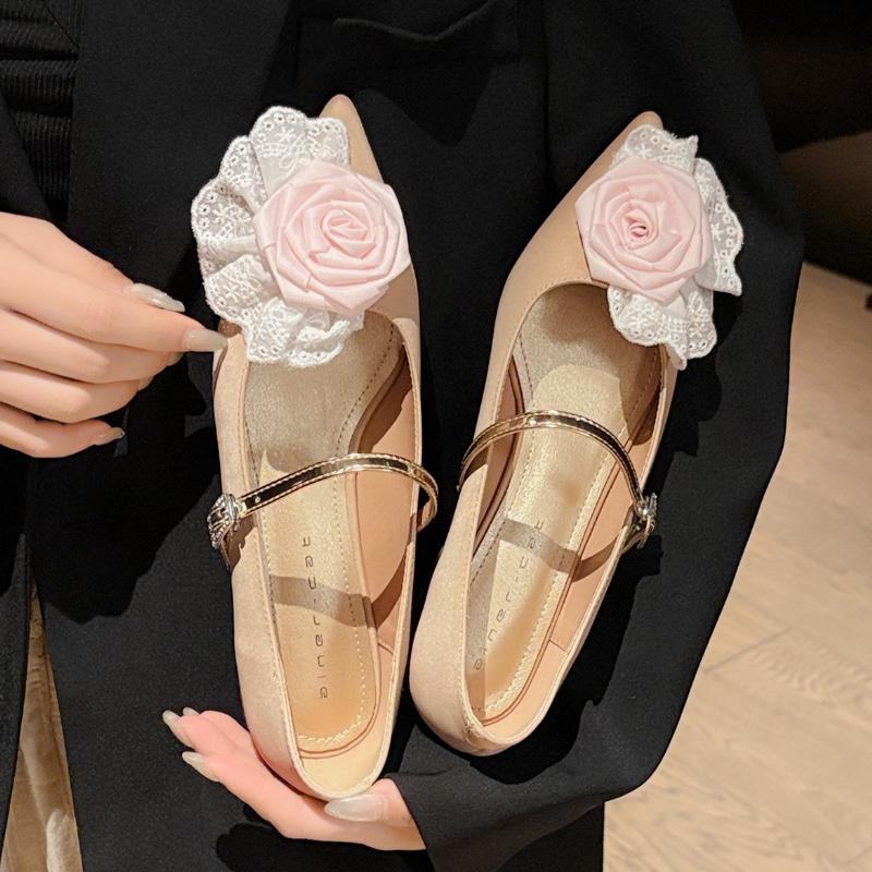 Sweet Flower Lace Decoration Low Heel Pumps for Women Fashion Pointed Toe Narrow Buckle Designer Shoes Elegant Casual Dress Shoe