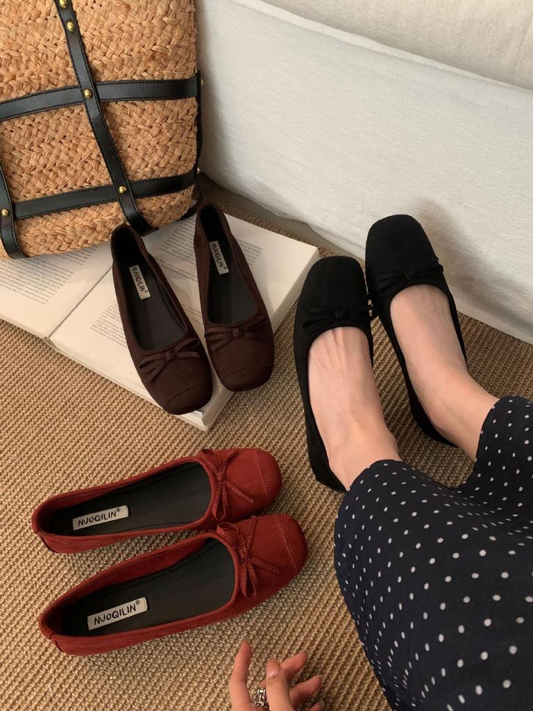 French flat-bottomed red bow grandma shoes women's 2025 hot-selling spring and autumn one-pedal gentle single shoes
