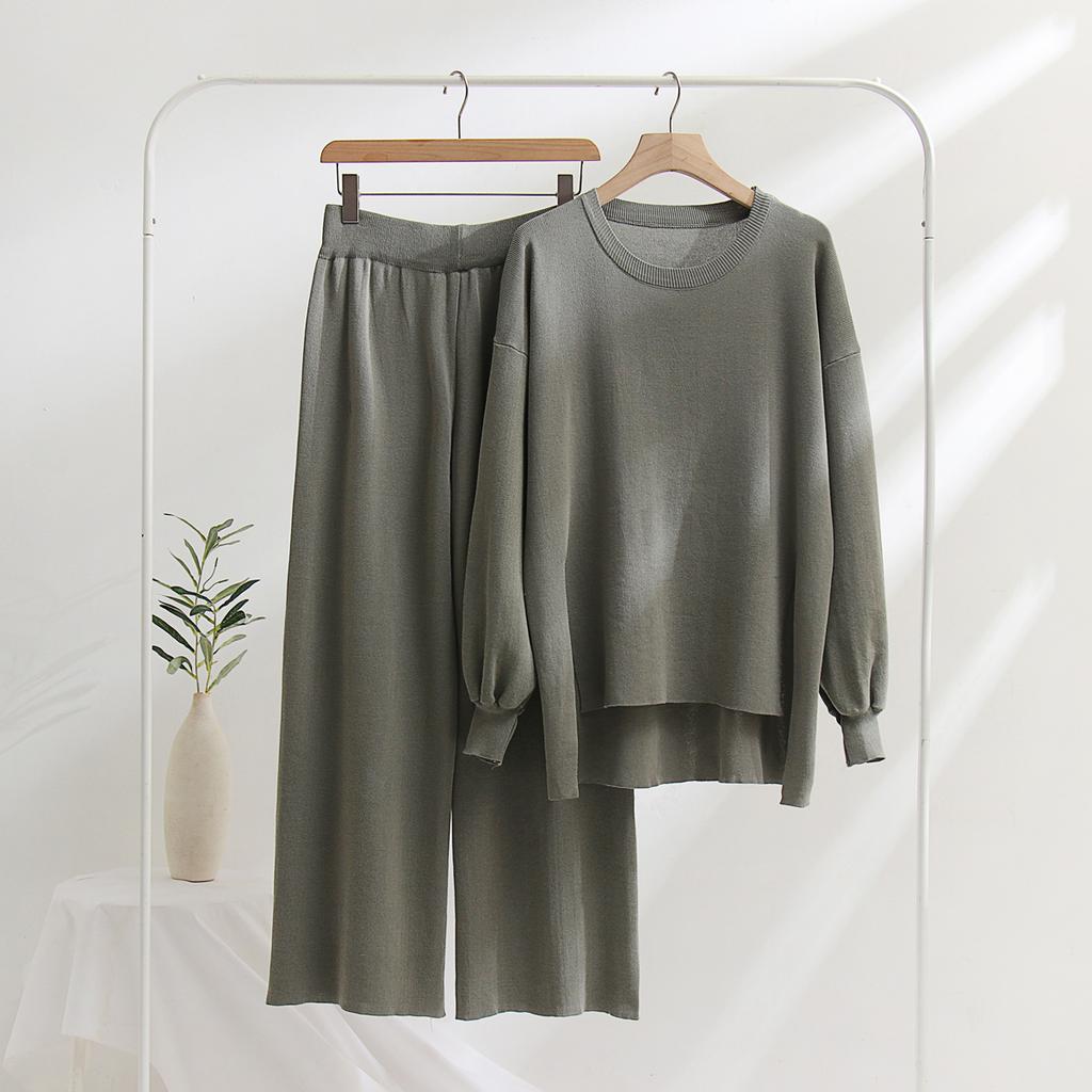 Loose Casual Knitted Suit Early Autumn New Single Loose and Thin Irregular Design