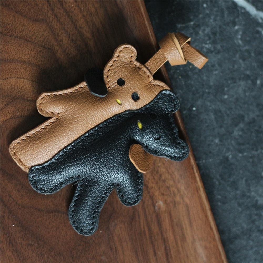 Cute Accessory Keychain of a Good Friend Bear Bag Hanging with a Niche Backpack