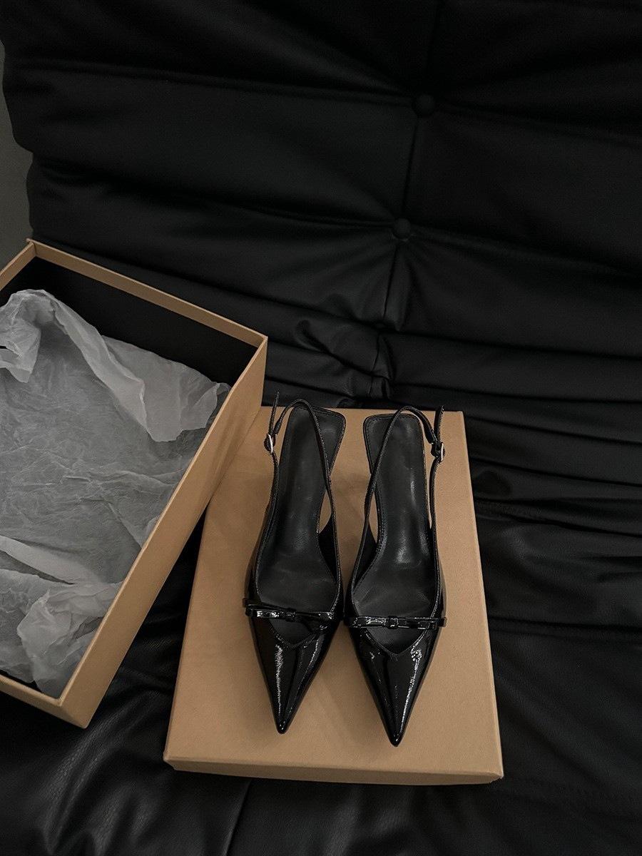

French gentle high heels black bag head sandals shoes women s 2025 new popular spring and summer temperament pointed single shoes 39