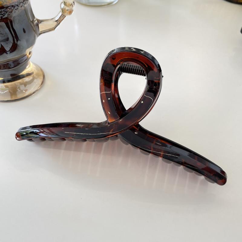 Hanger Hair Clip 15cm Minimalist Claw Clip for Thick Hair Non-Slip Updo Holder Geometric Hair Grip Accessory Jelly Colors Simple Design