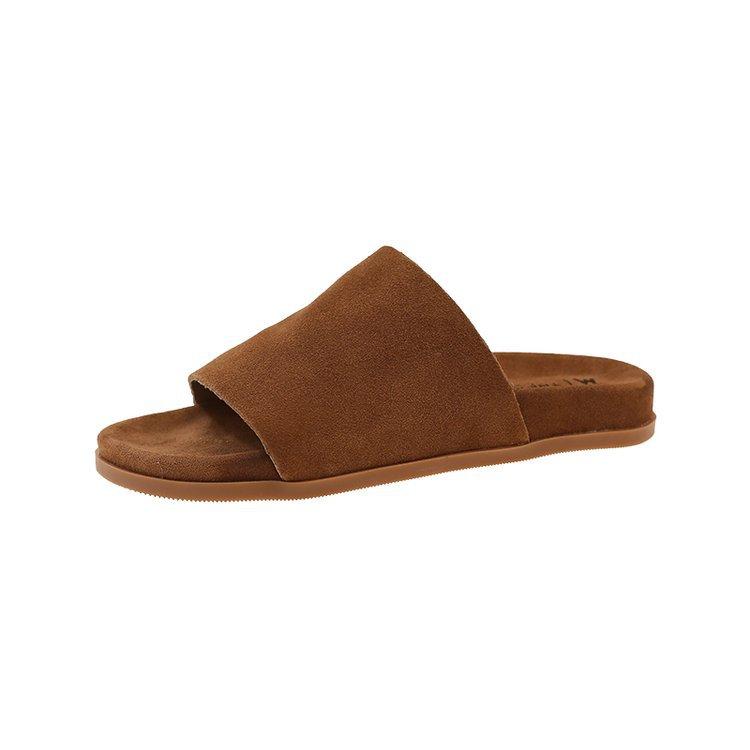 2025 summer new fashion Internet celebrity leather flat-bottomed casual slippers women's low-heeled outer wear open-toed women's sandals