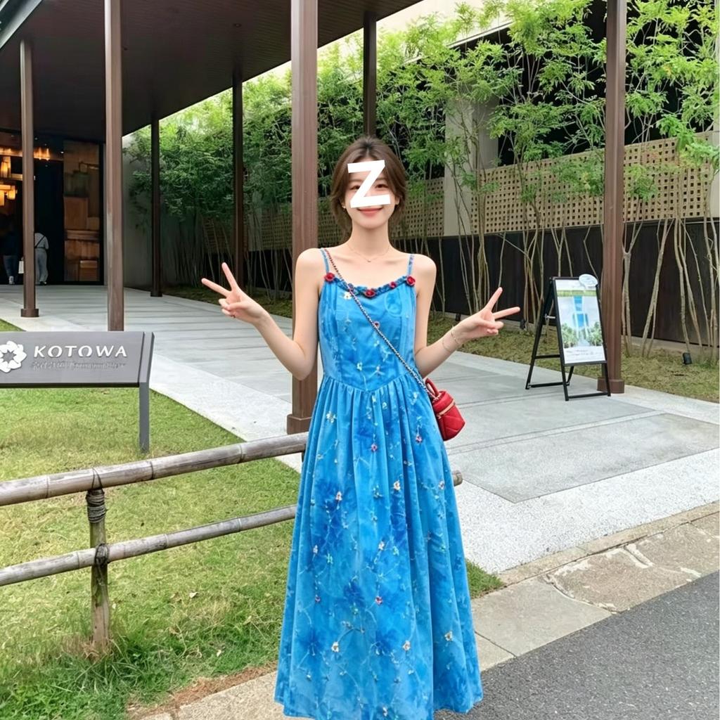 French sapphire blue long dress for women's summer waist and thin temperament elegant embroidery tie-dye suspender A-shaped skirt