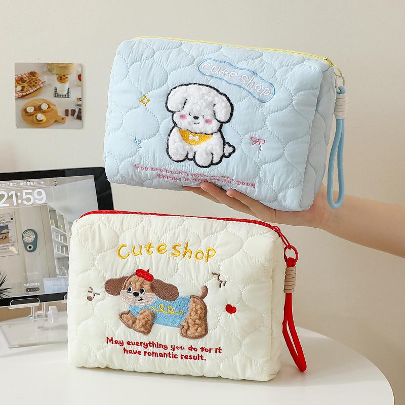 Large Capacity Makeup Bag Portable Cute Cartoon Dog Storage Bag Multi-Functional Cosmetic Bag Travel Storage Pouch For Women